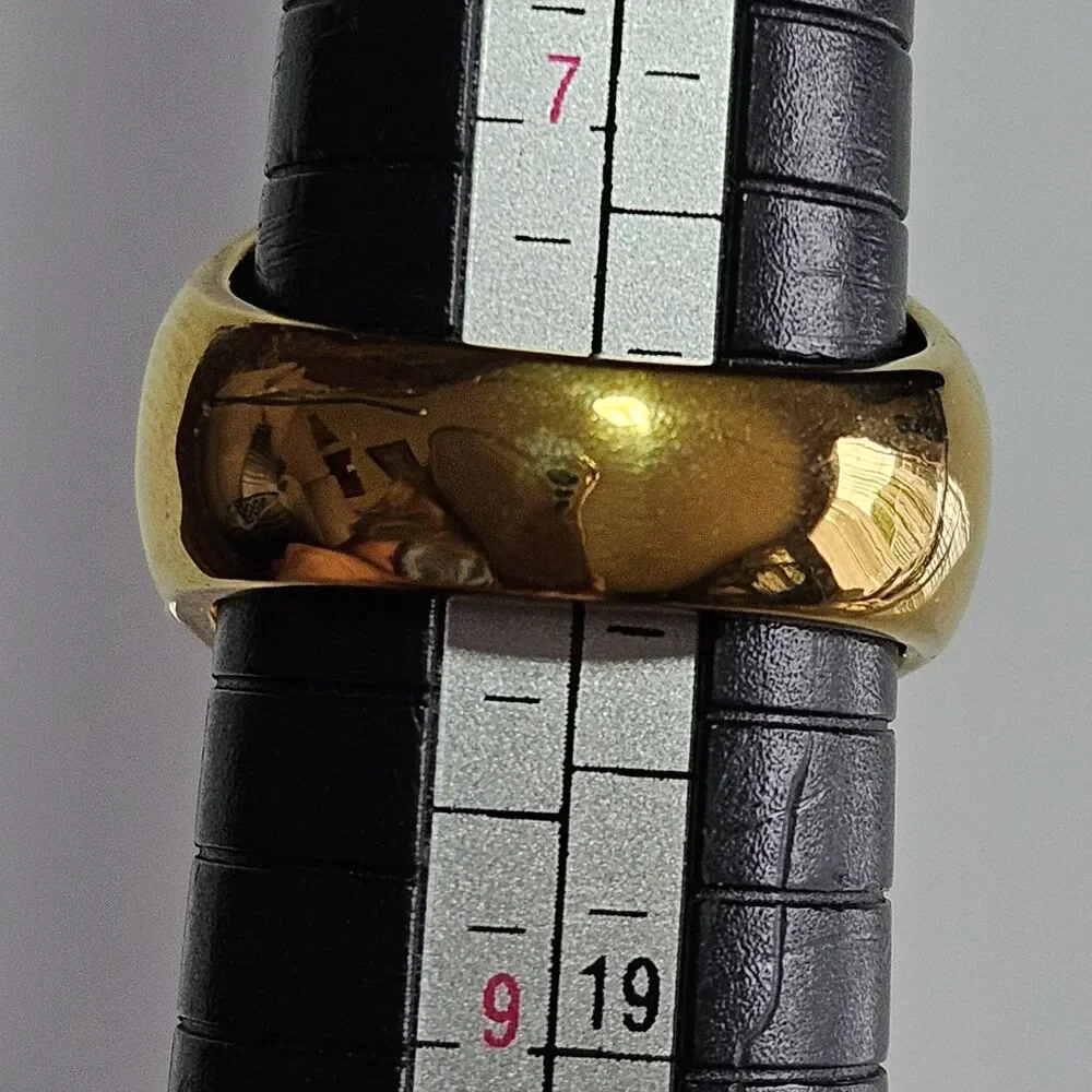 Gold Tone Black Oval Enamel Ring Chunky Size 8 - Picture 7 of 12